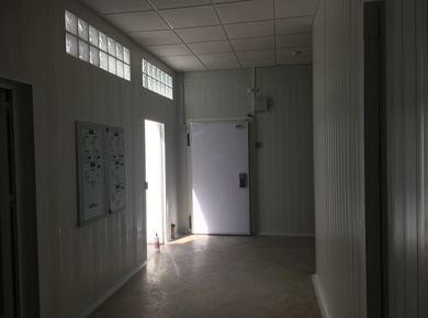 Instalación Obrador cámaras congelación, conservación y salas de trabajo. El Casal - Petrer. Alicante
